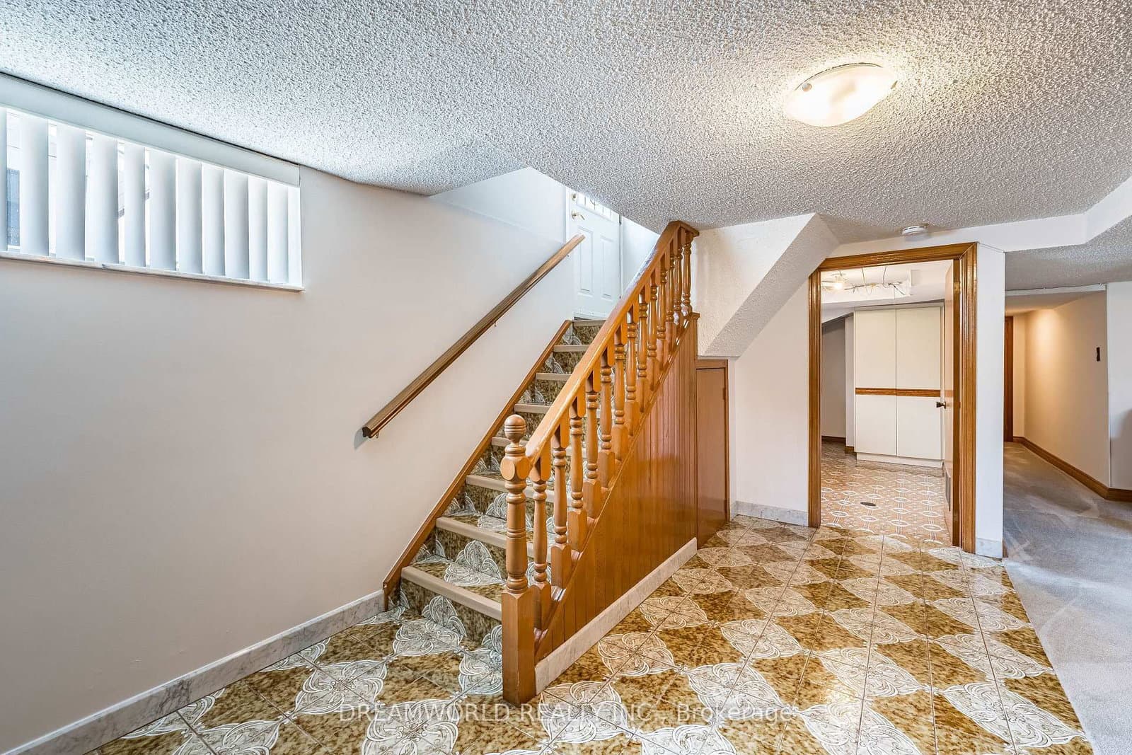 53 Compton Crescent thumbnail 26