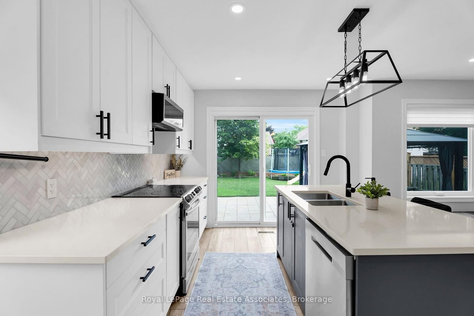 22 Mccullough Crescent thumbnail 10
