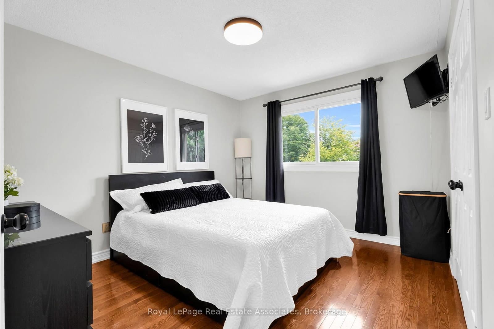 22 Mccullough Crescent thumbnail 19
