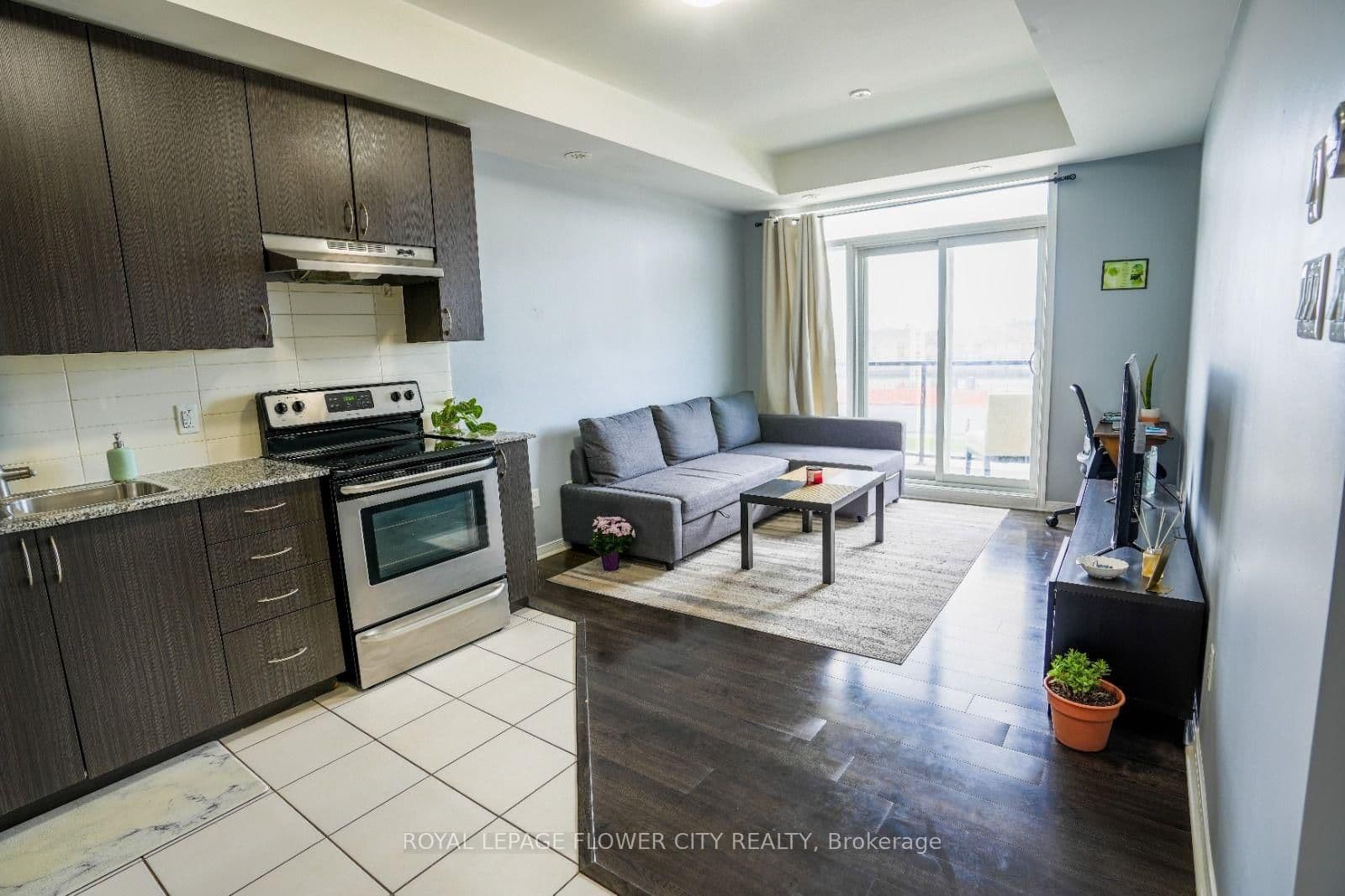 54 Sky Harbour Drive, Unit 306 thumbnail 5