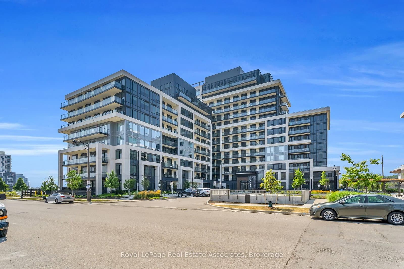 #622 - 3200 William Coltson Avenue
