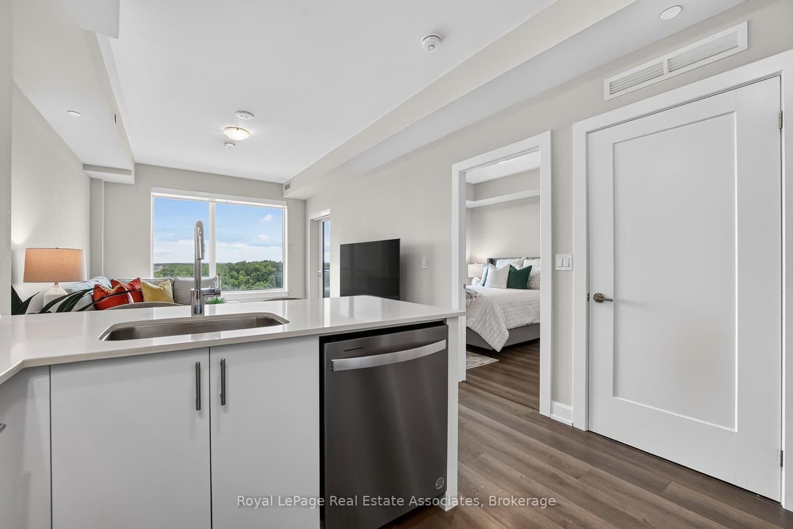 3200 William Coltson Avenue, Unit 622 thumbnail 5