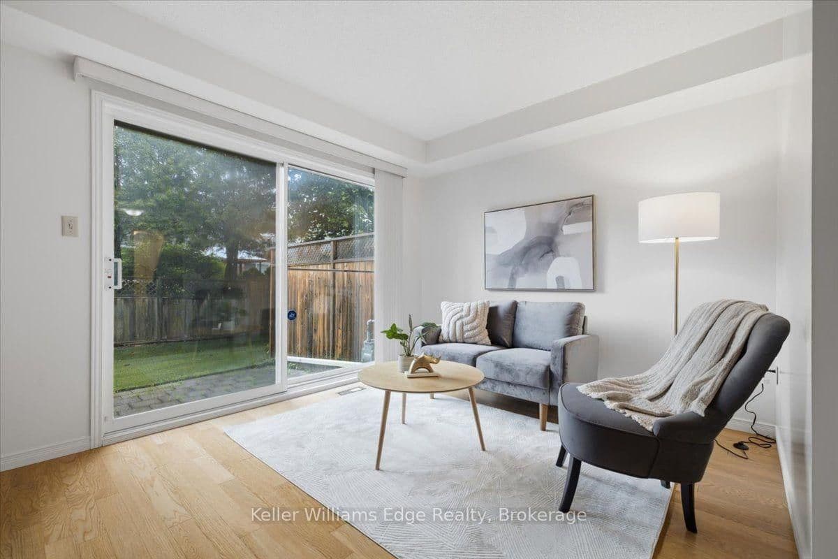2025 CLEAVER Avenue, Unit 20 thumbnail 12
