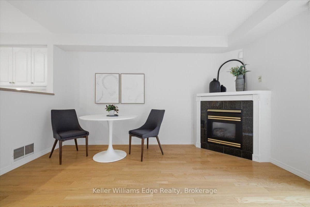 2025 CLEAVER Avenue, Unit 20 thumbnail 16