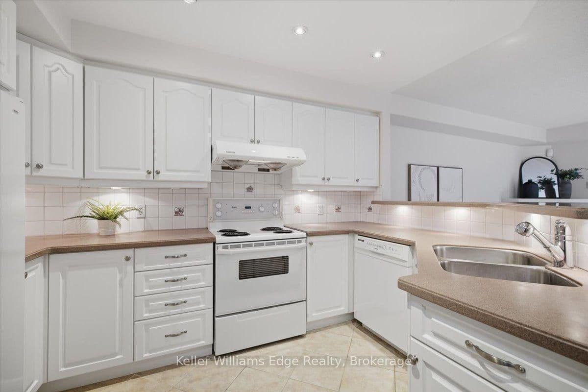 2025 CLEAVER Avenue, Unit 20 thumbnail 21