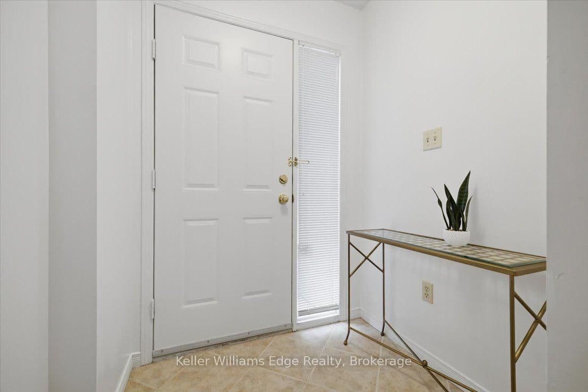 2025 CLEAVER Avenue, Unit 20 thumbnail 6