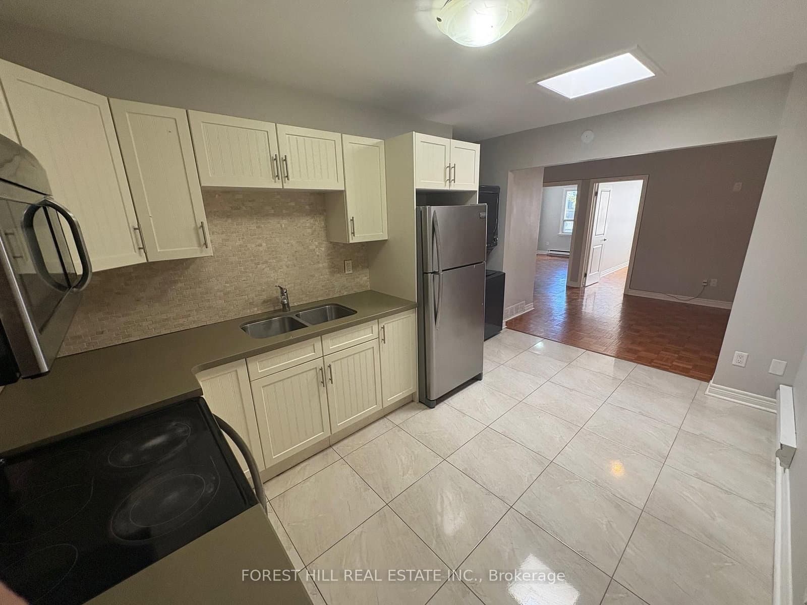 341 Lakeshore Road E, Unit 2 thumbnail 6