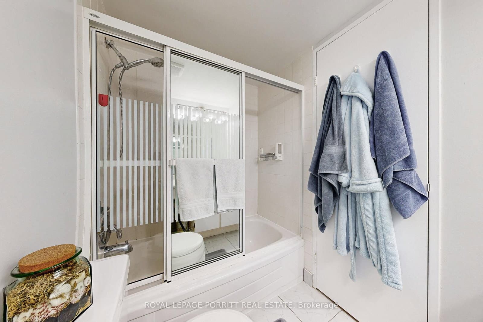 1535 Lakeshore Road E, Unit 201 thumbnail 27