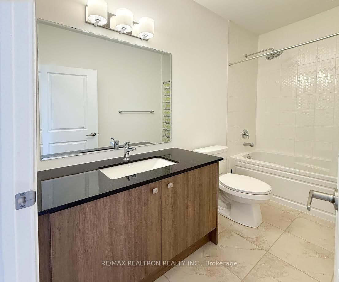 3272 Sixth Line, Unit Bedroom A thumbnail 3