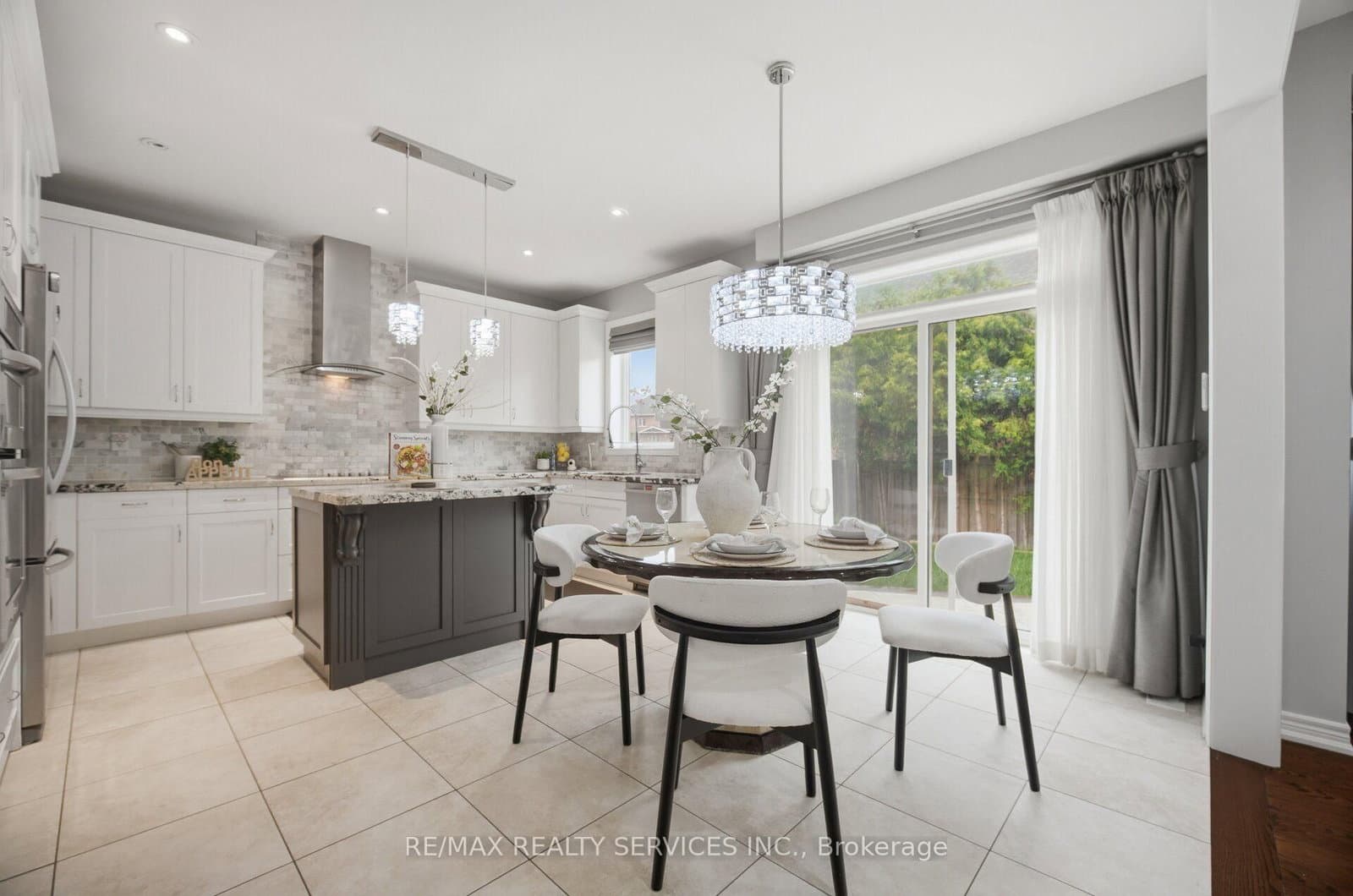 79 Cedarholme Avenue thumbnail 13