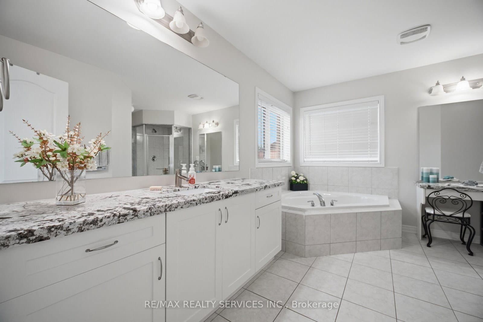 79 Cedarholme Avenue thumbnail 25