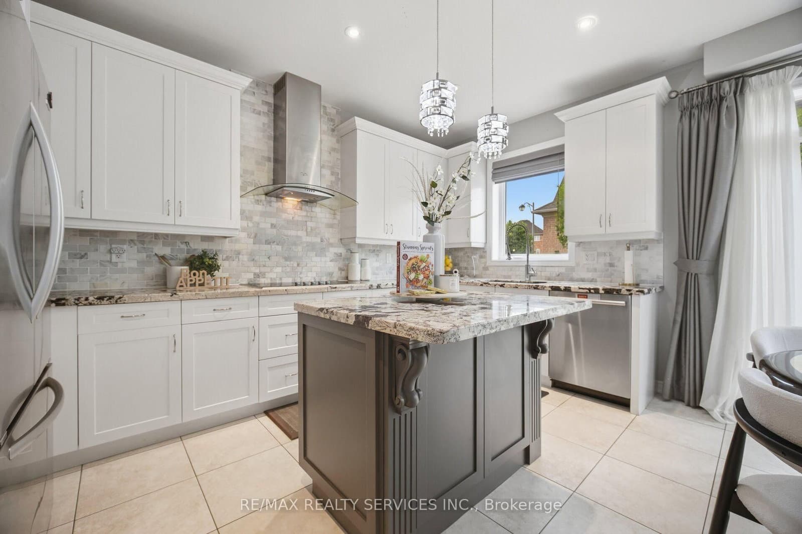 79 Cedarholme Avenue thumbnail 8