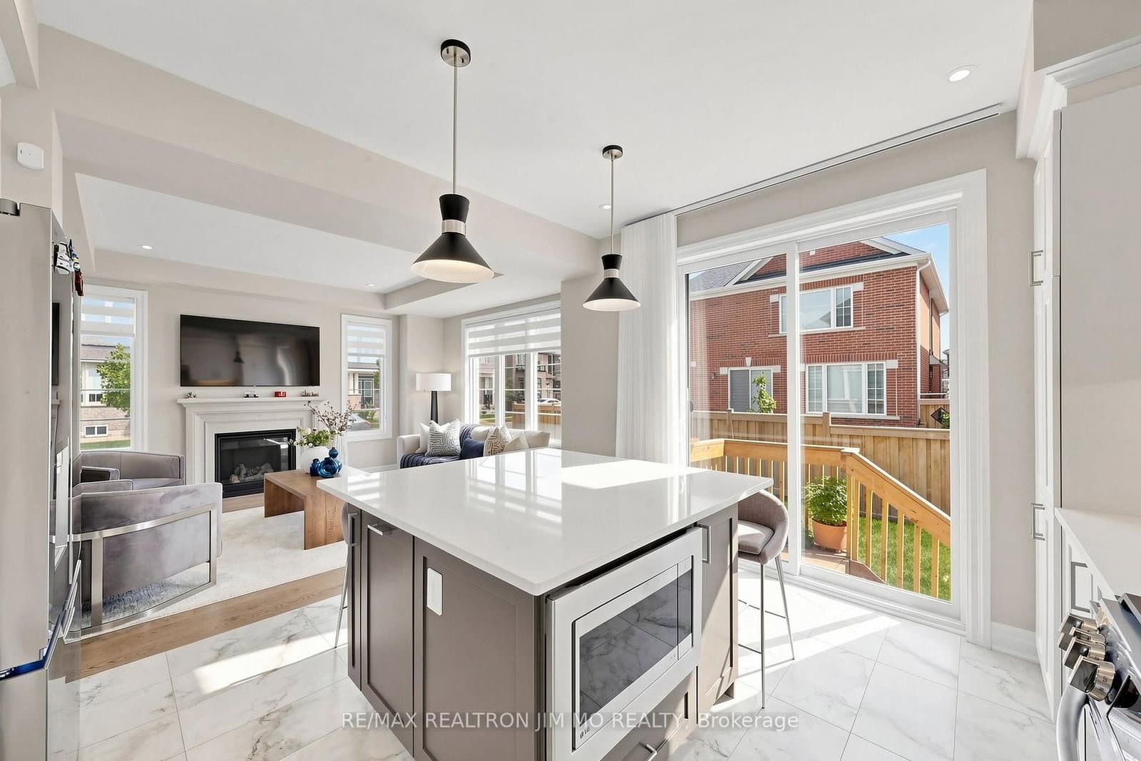 476 Kennedy Circle W thumbnail 10