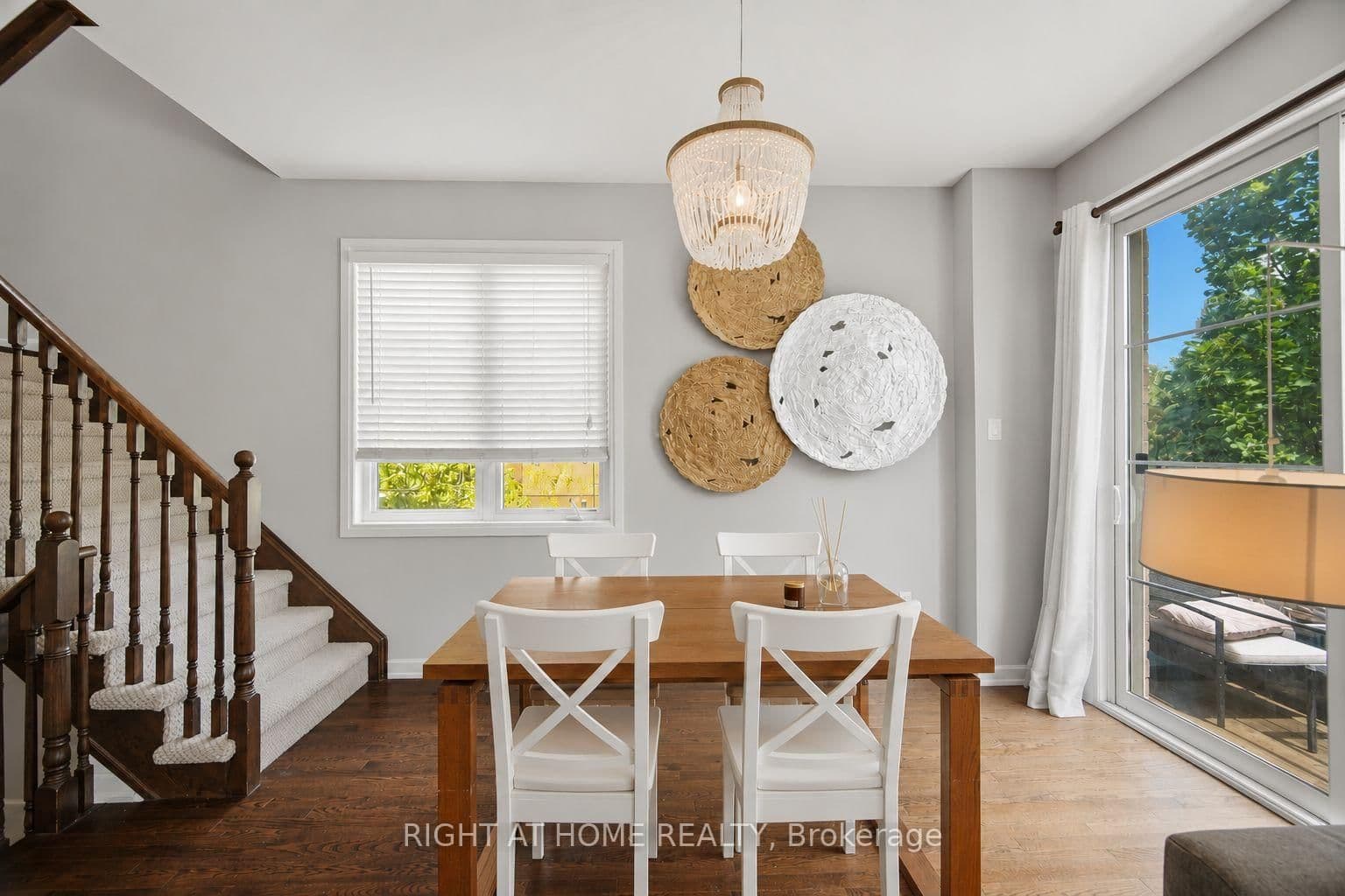 165 Hampshire Way, Unit 153 thumbnail 12