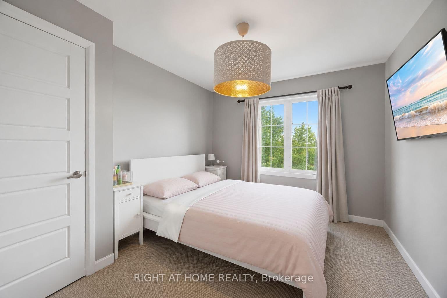 165 Hampshire Way, Unit 153 thumbnail 21