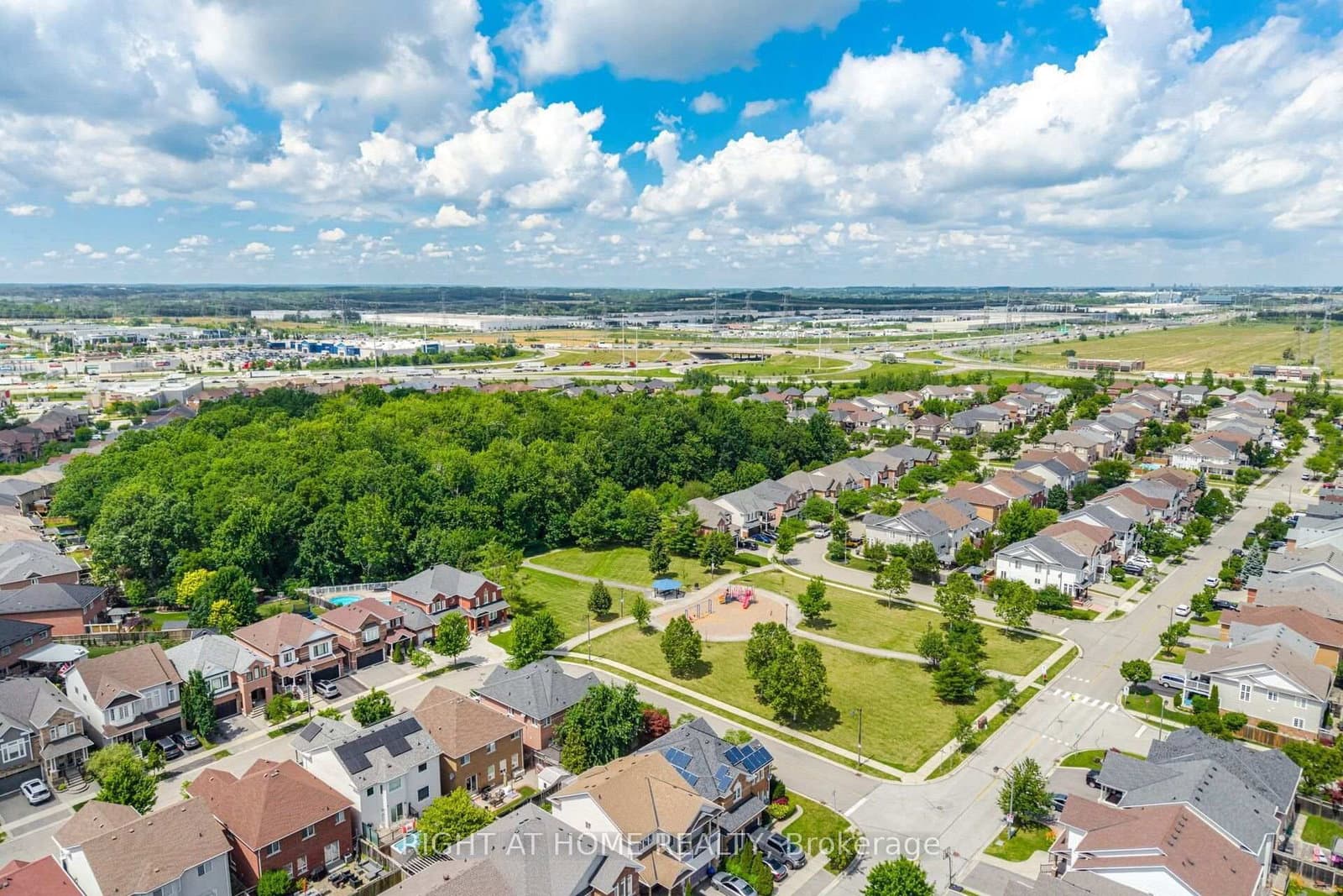 165 Hampshire Way, Unit 153 thumbnail 39