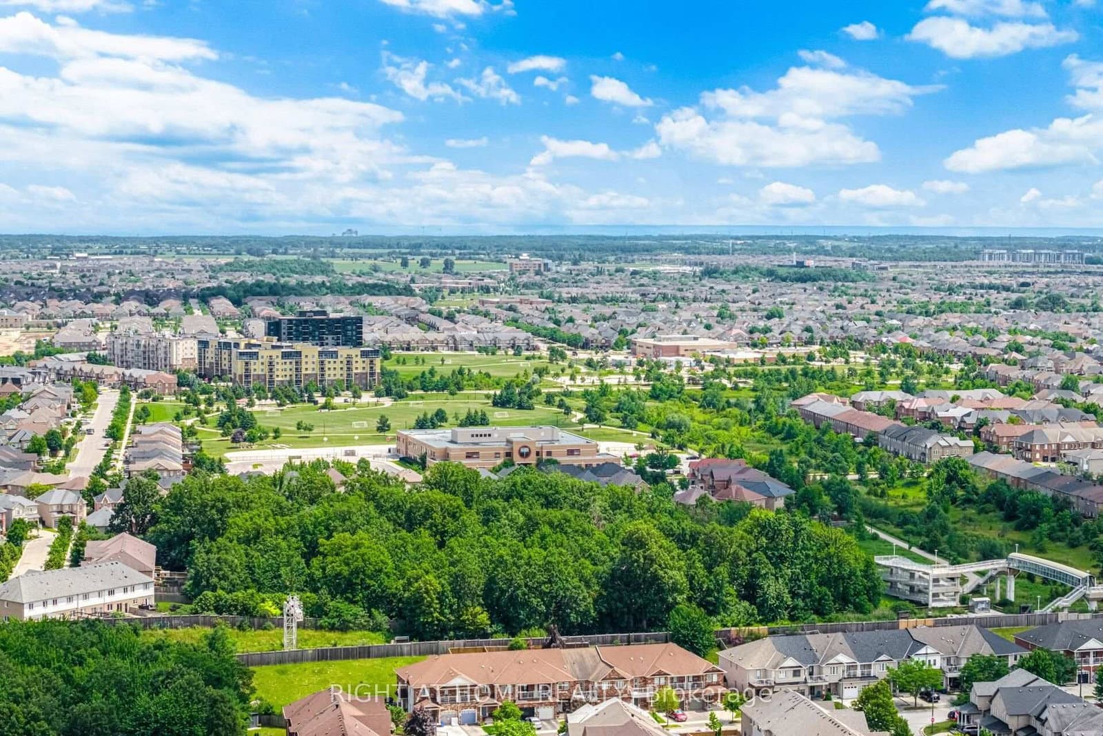 165 Hampshire Way, Unit 153 thumbnail 41