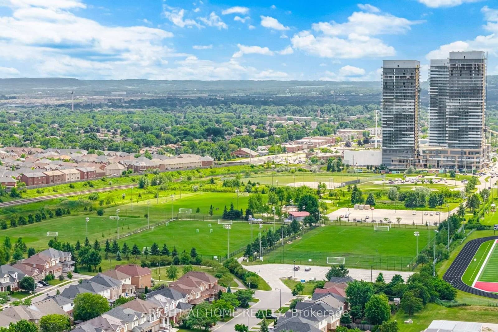 165 Hampshire Way, Unit 153 thumbnail 42
