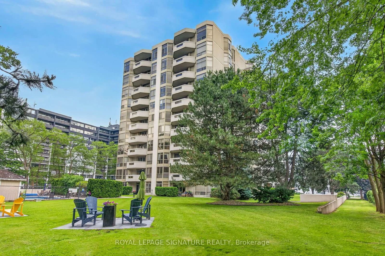 1237 North Shore Boulevard E, Unit 405 thumbnail 47