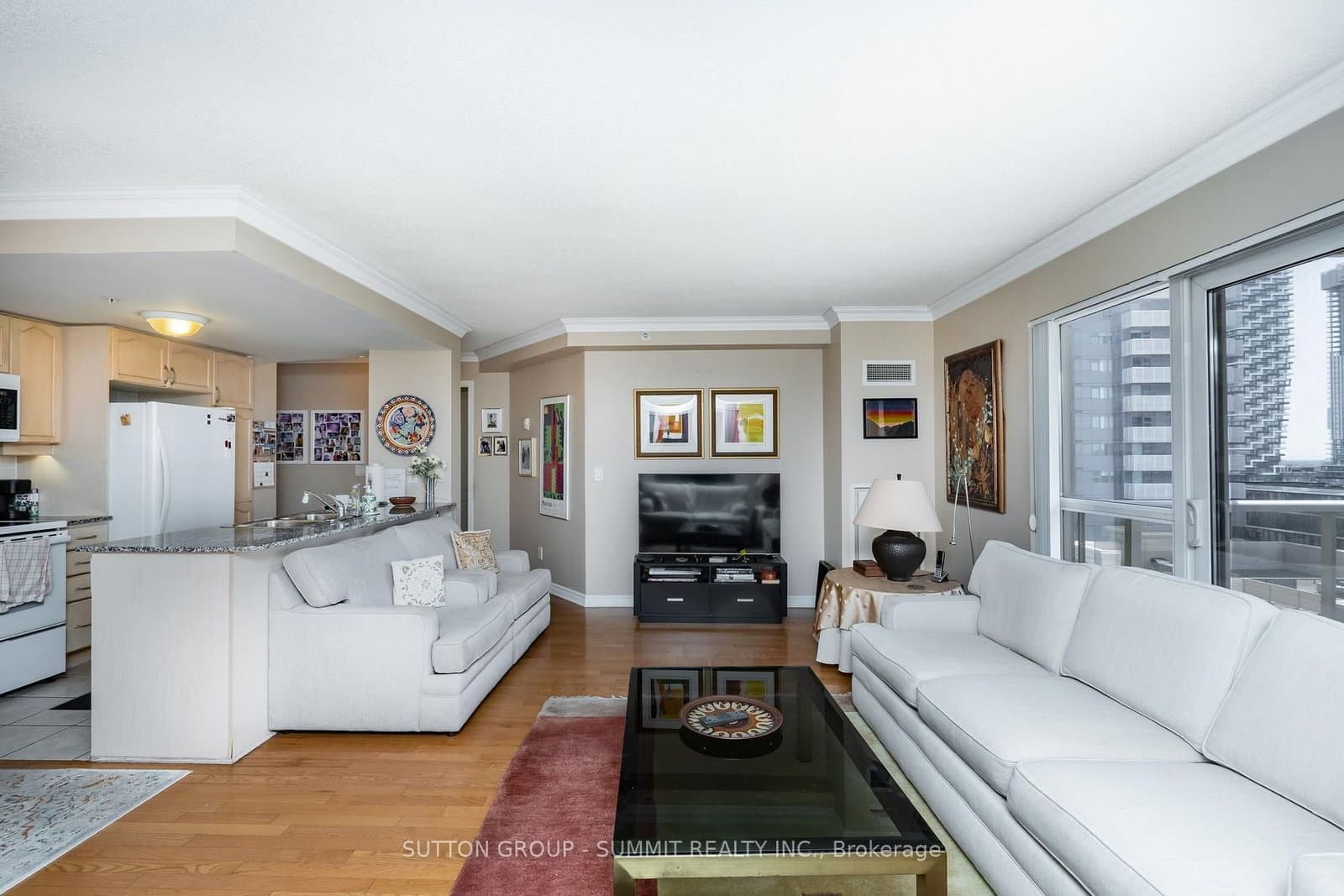 350 PRINCESS ROYAL Drive, Unit 1205 thumbnail 19