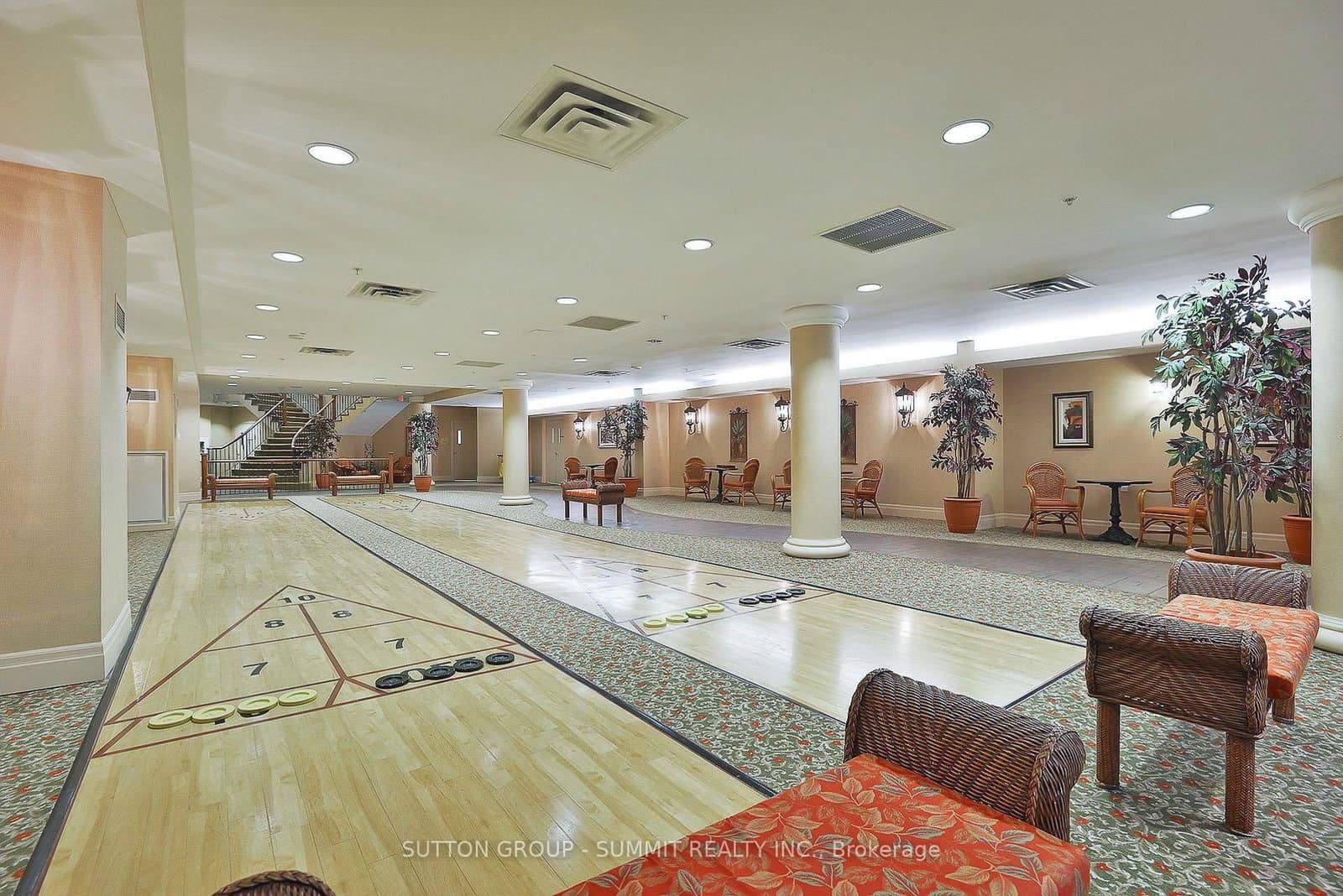 350 PRINCESS ROYAL Drive, Unit 1205 thumbnail 41