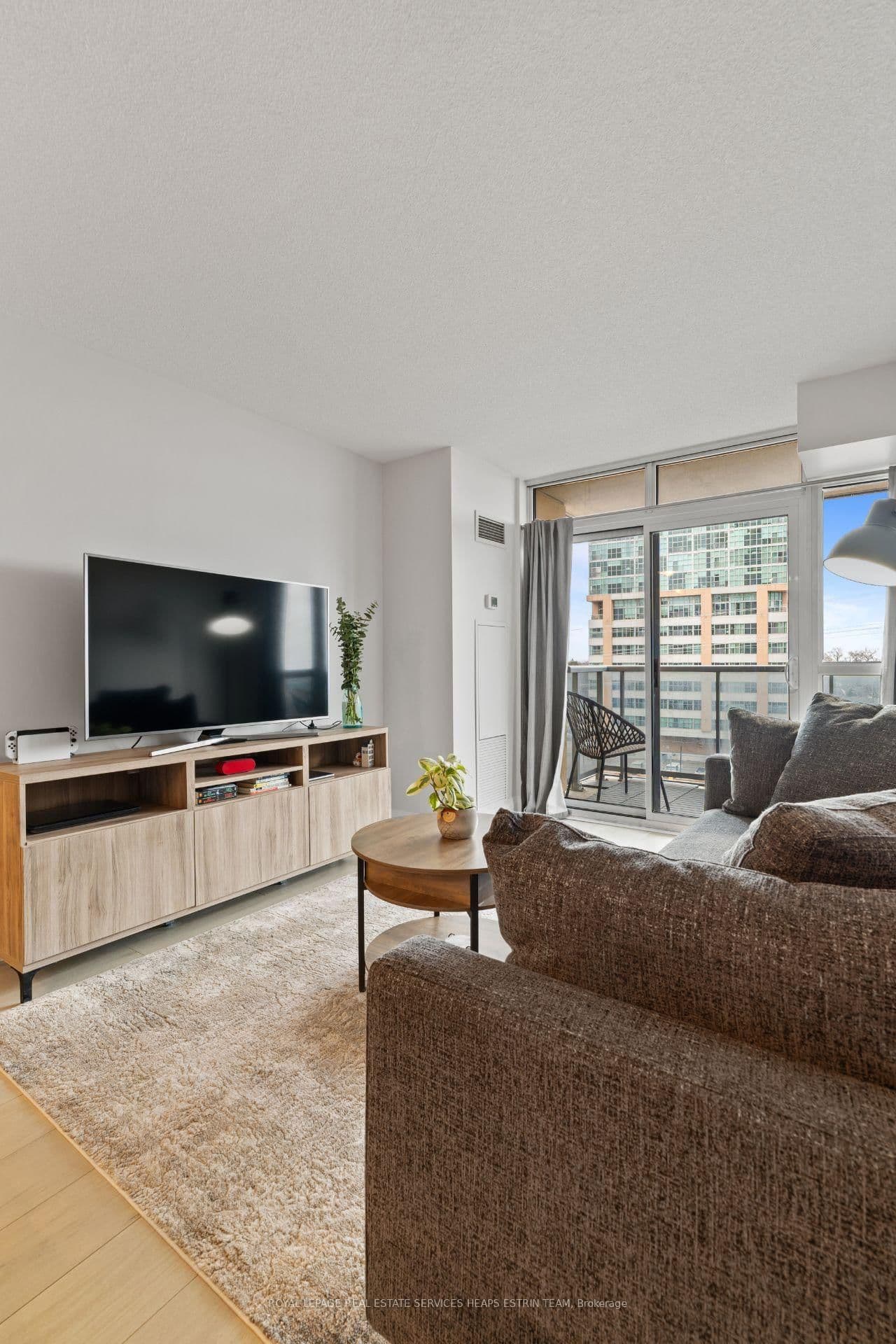 3 Michael Power Place, Unit 606 thumbnail 14