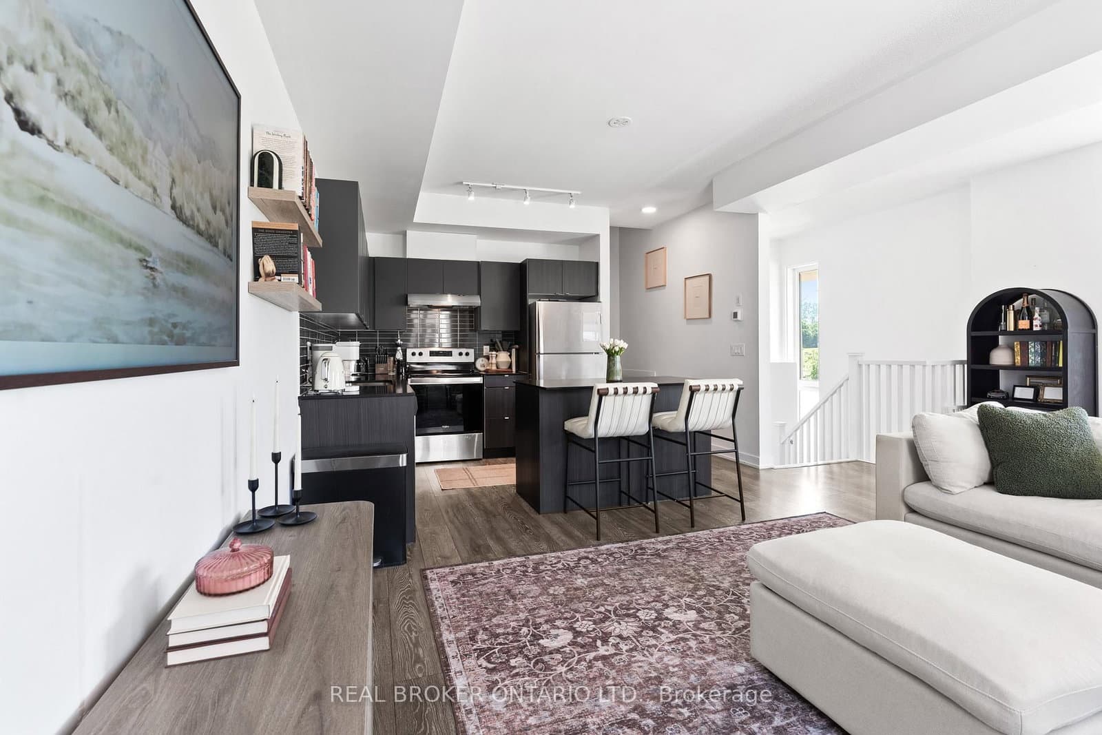 1121 Cooke Boulevard, Unit 1 thumbnail 11