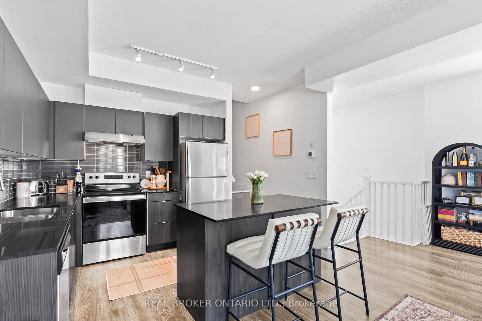 1121 Cooke Boulevard, Unit 1 thumbnail 14