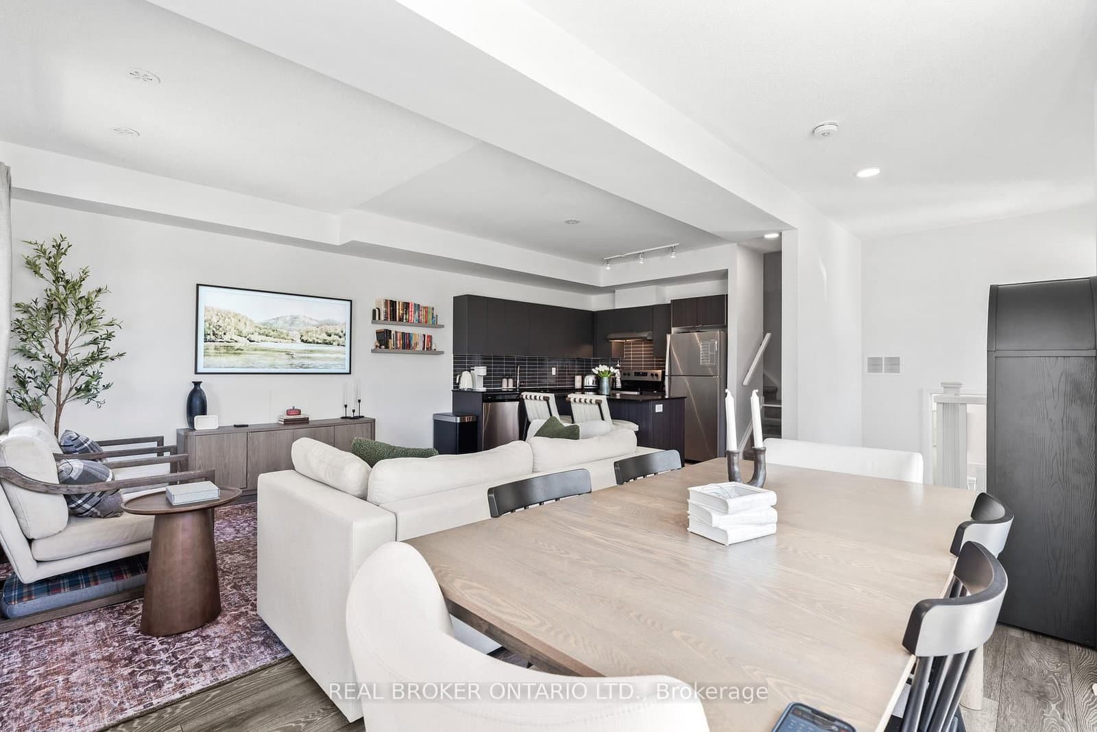 1121 Cooke Boulevard, Unit 1 thumbnail 9
