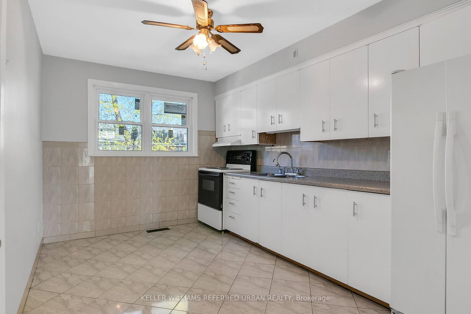 663 Brock Avenue thumbnail 19