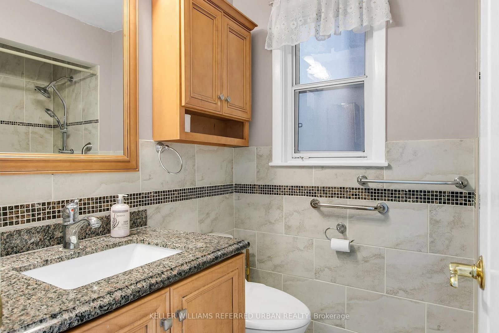 663 Brock Avenue thumbnail 31