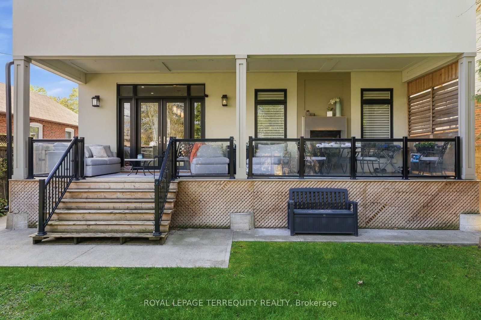 130 Edgecroft Road thumbnail 43