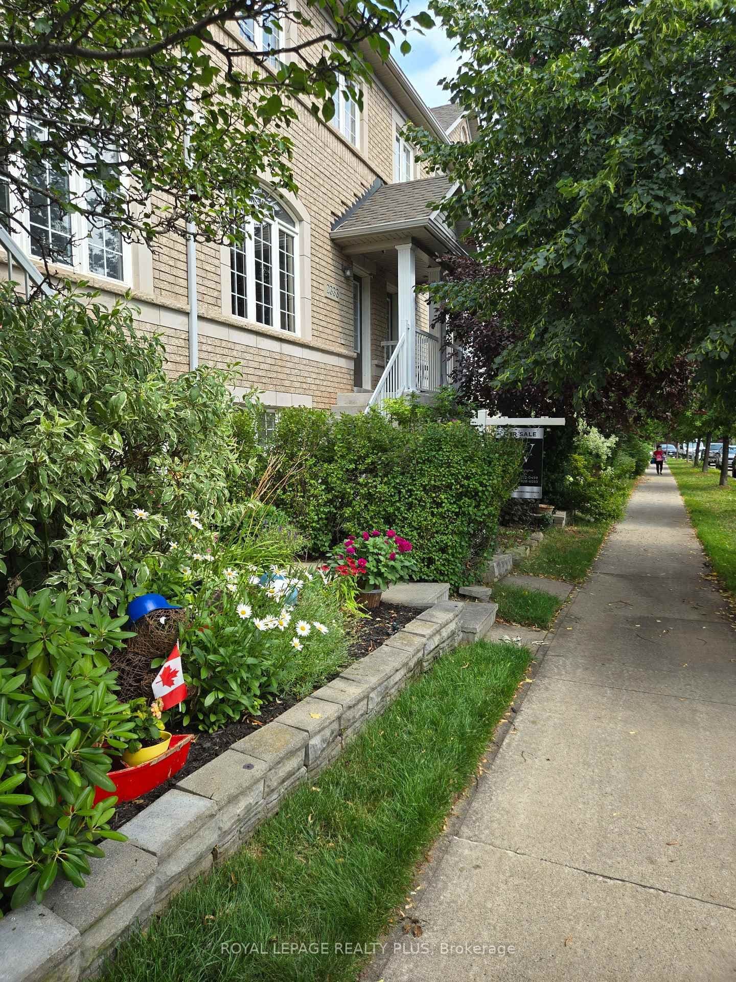 2333 Sutton Drive thumbnail 5