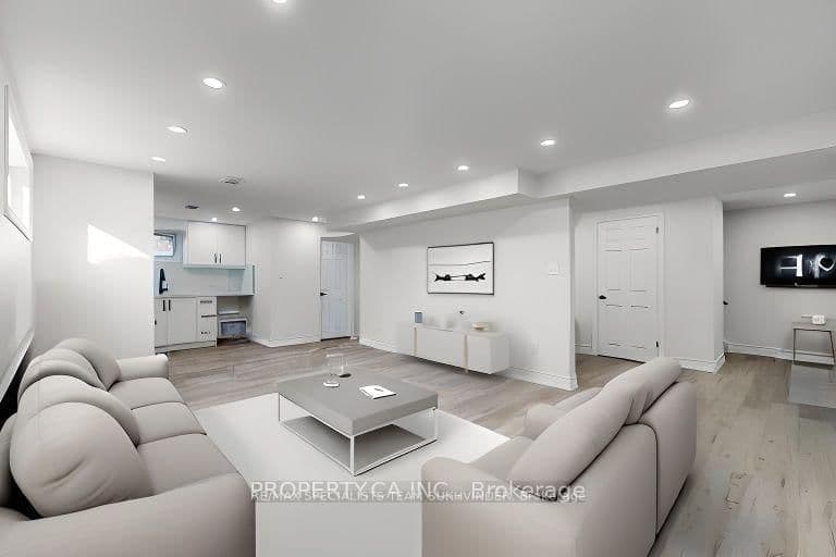 80 Cynthia Road, Unit Lower - Image 1