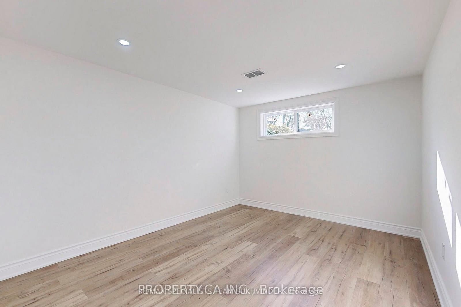 80 Cynthia Road, Unit Lower thumbnail 11