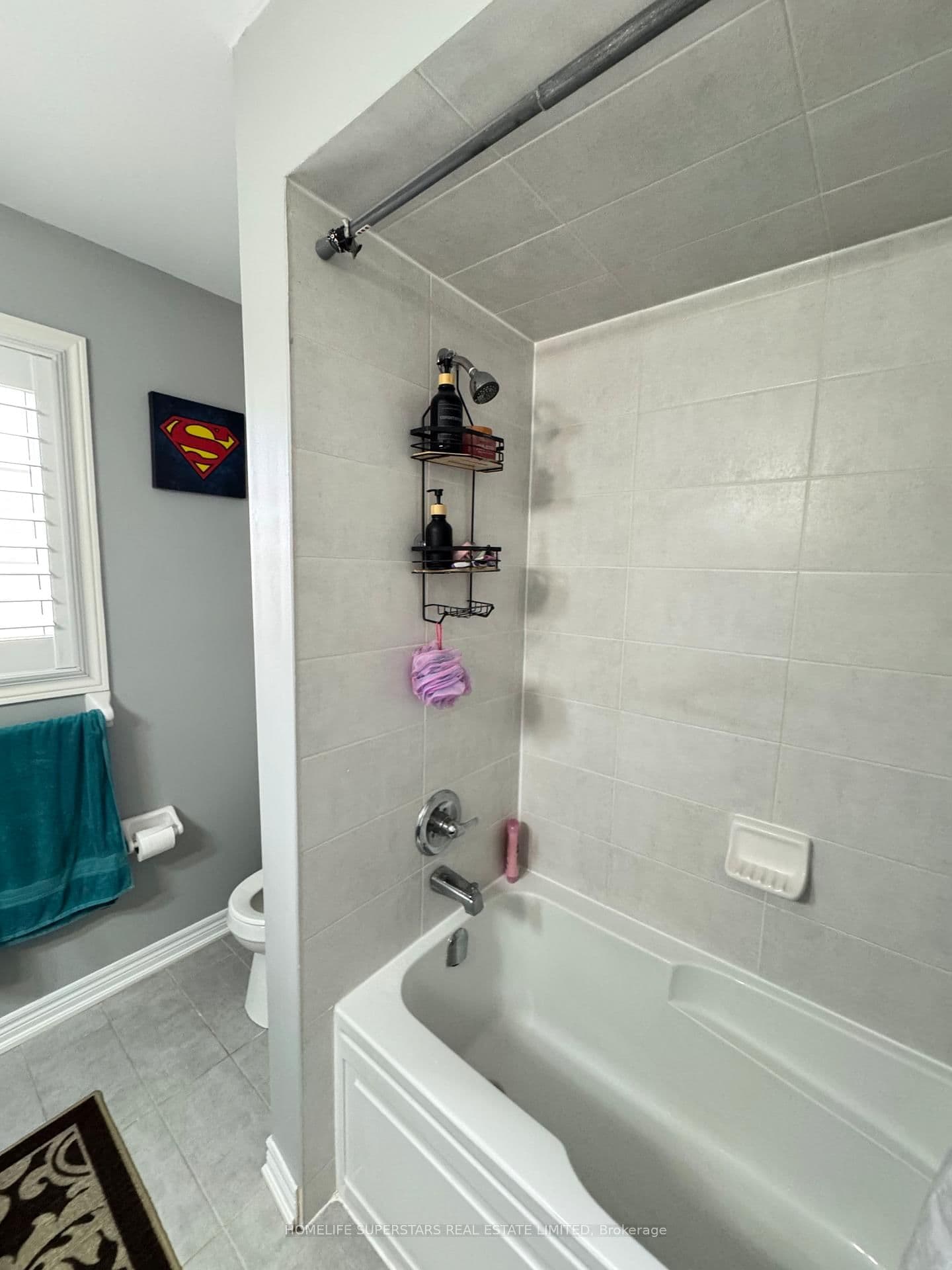 126 Martin Byrne Drive thumbnail 13