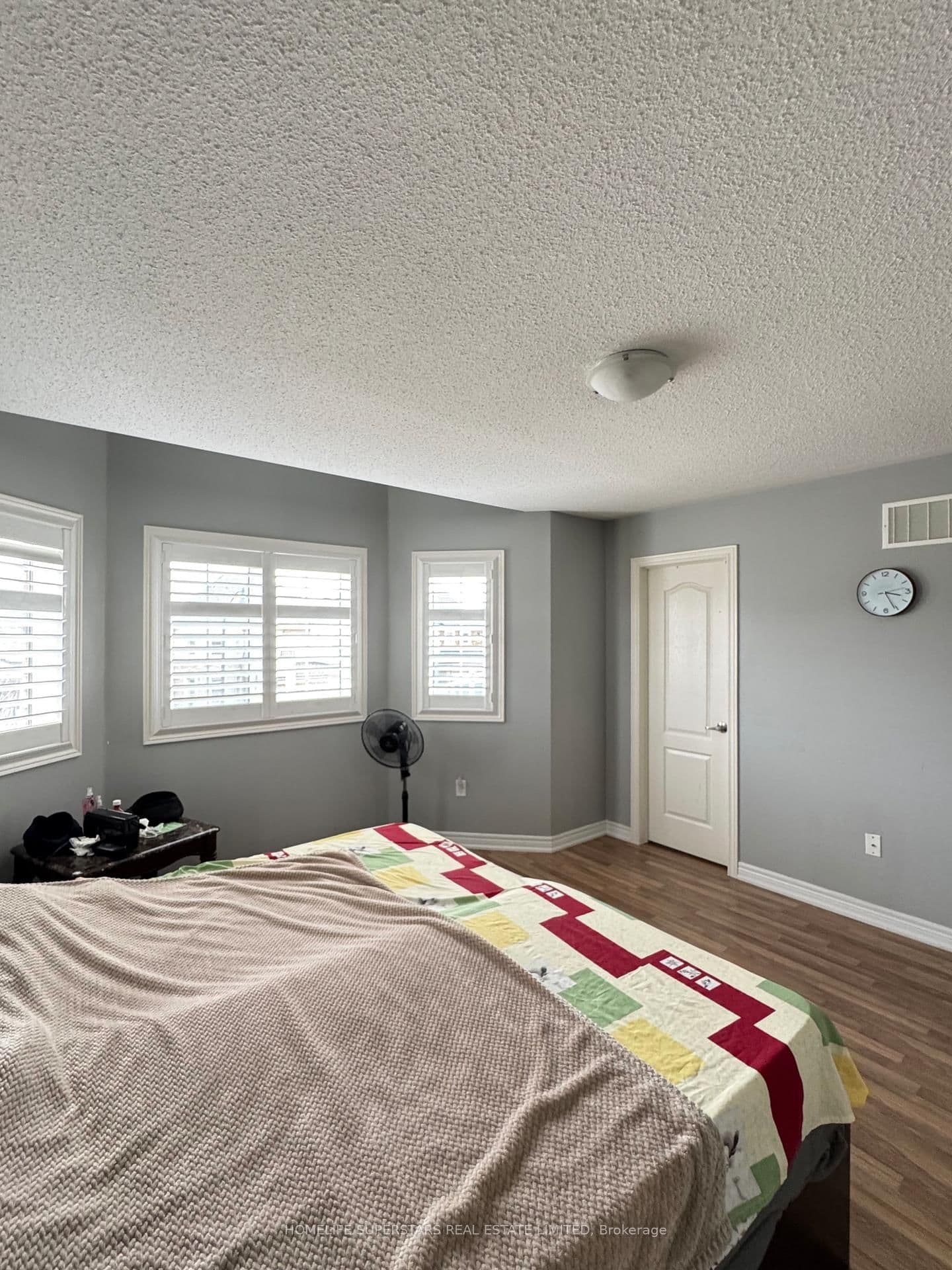 126 Martin Byrne Drive thumbnail 27