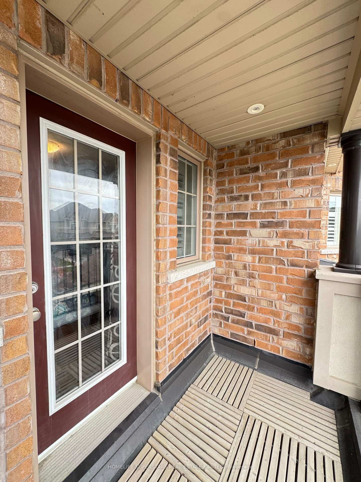 126 Martin Byrne Drive thumbnail 36