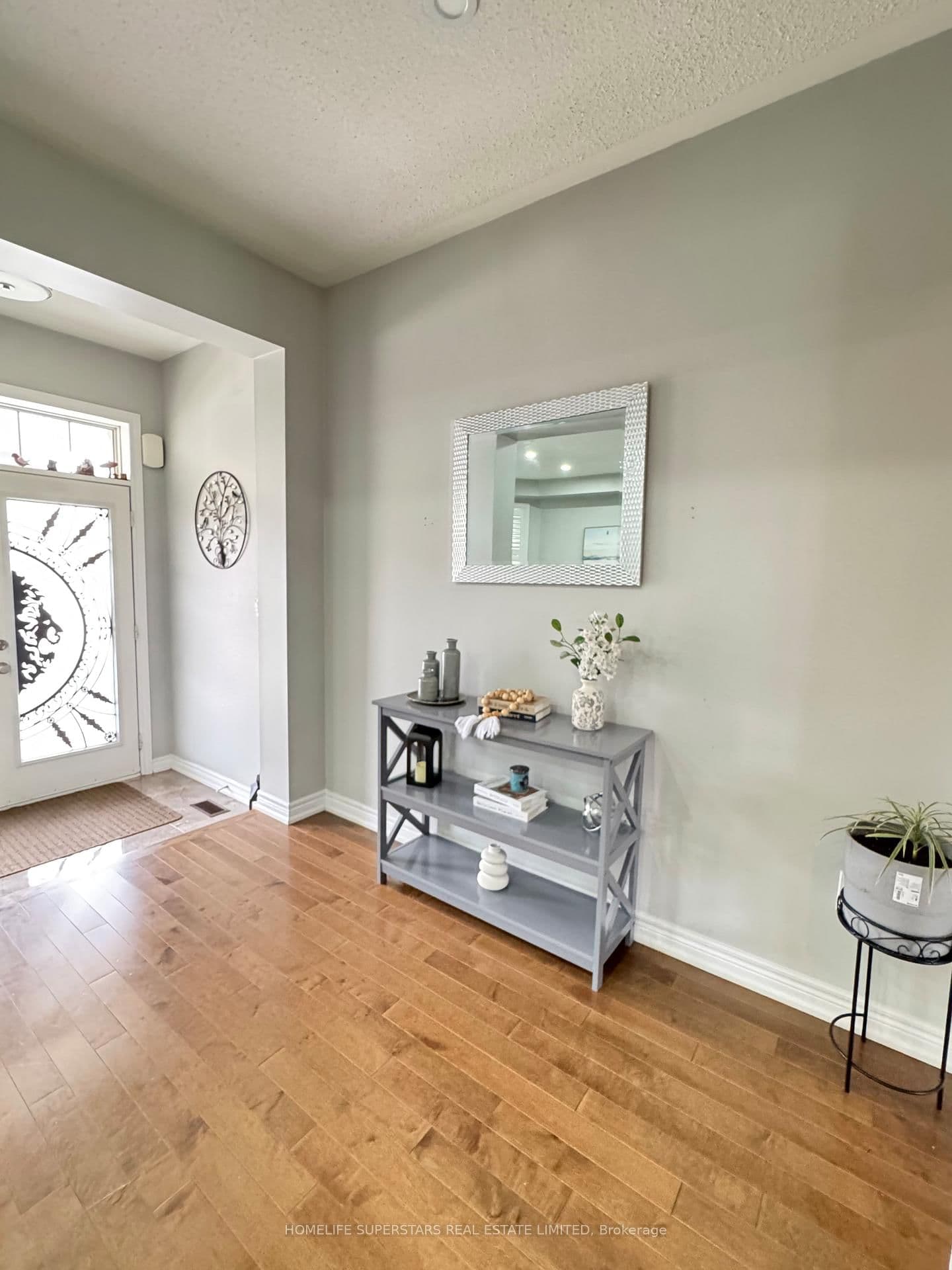 126 Martin Byrne Drive thumbnail 9