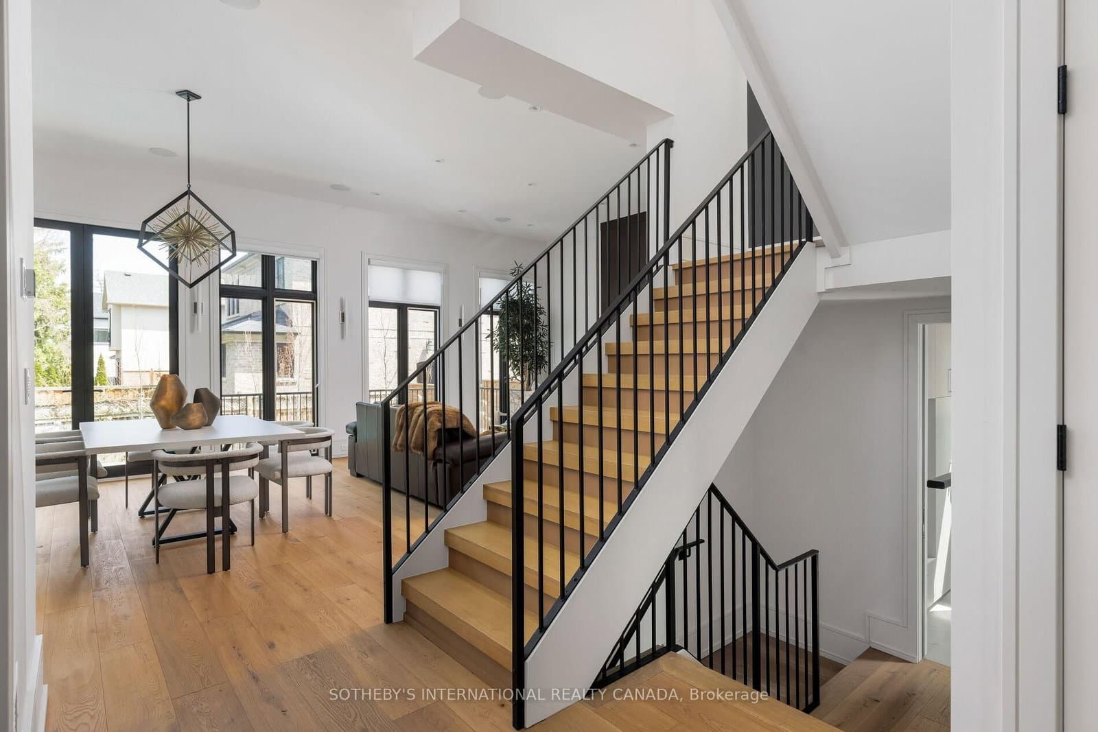 85 Kingsway Crescent thumbnail 16
