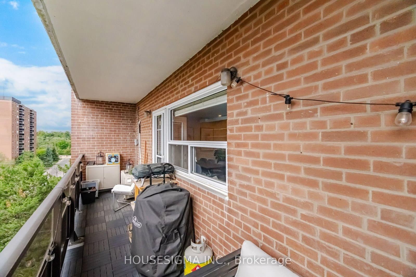 15 Elizabeth Street N, Unit 801 thumbnail 30