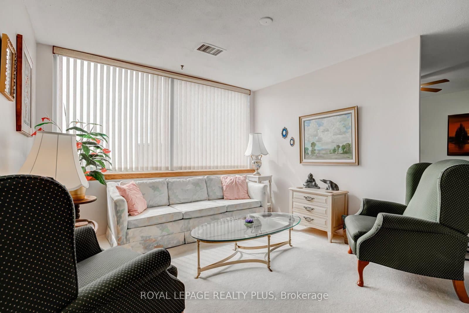39 Stavebank Road N, Unit PH 4 thumbnail 16