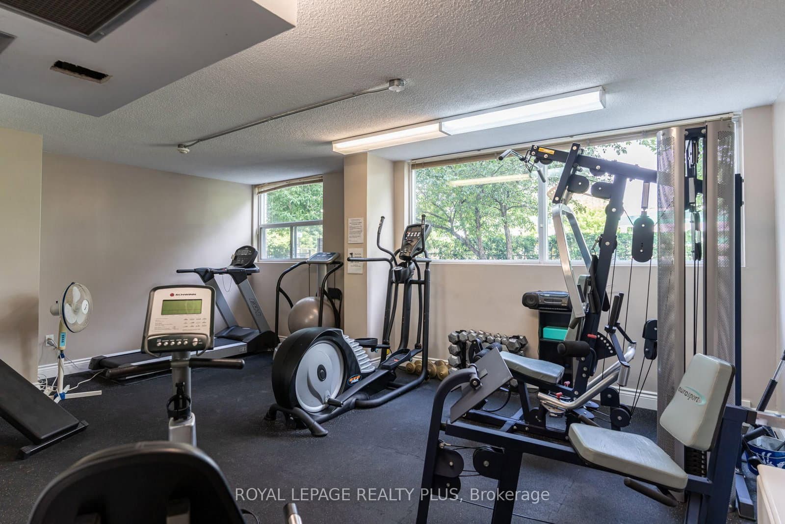 39 Stavebank Road N, Unit PH 4 thumbnail 29