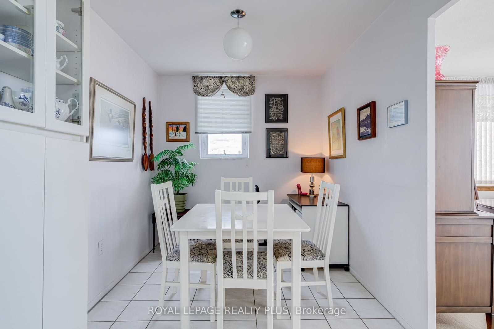 39 Stavebank Road N, Unit PH 4 thumbnail 9