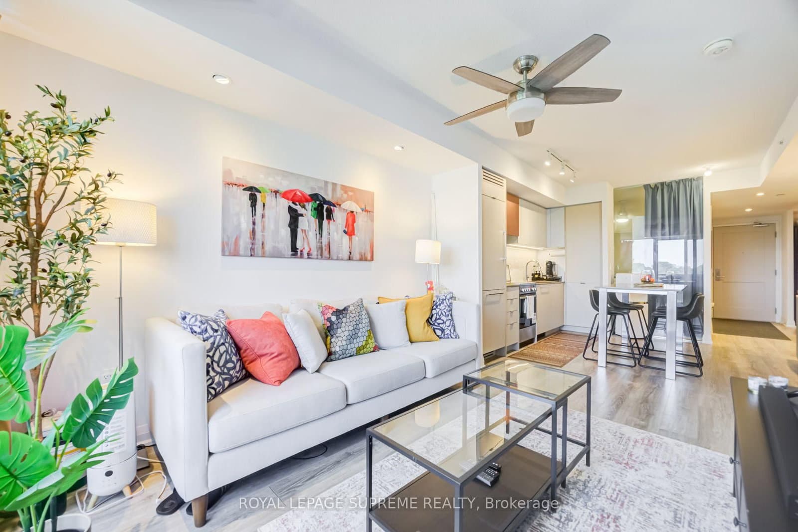 10 Gibbs Road, Unit 414 thumbnail 23