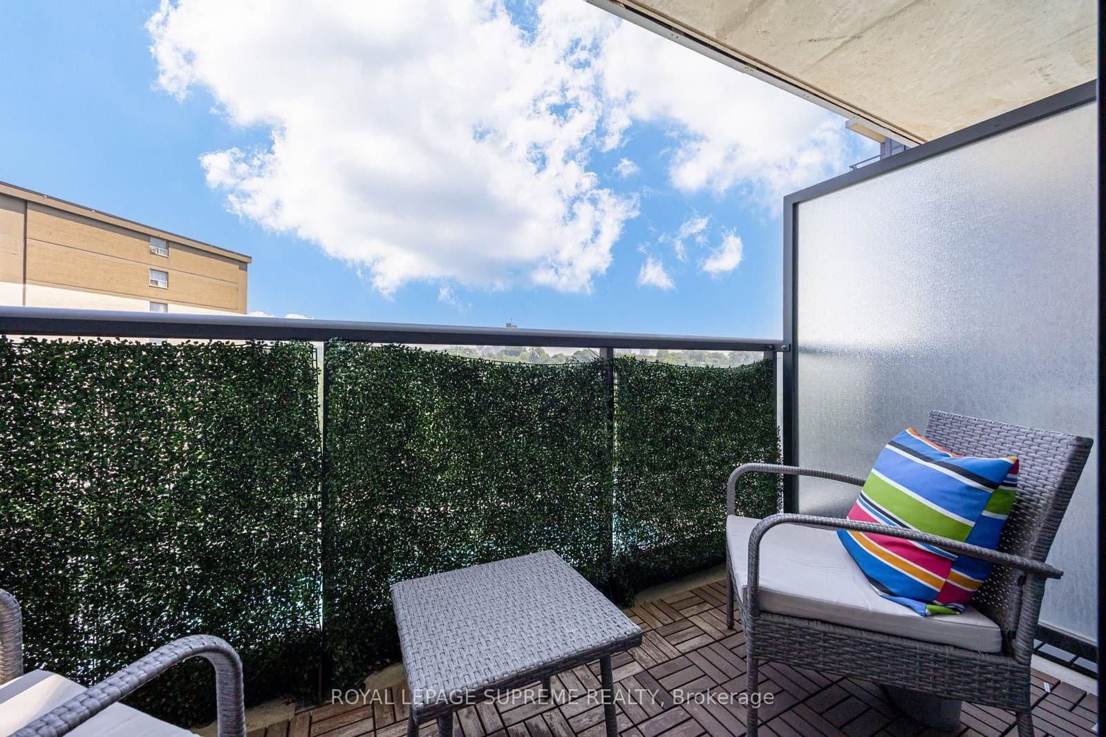 10 Gibbs Road, Unit 414 thumbnail 33