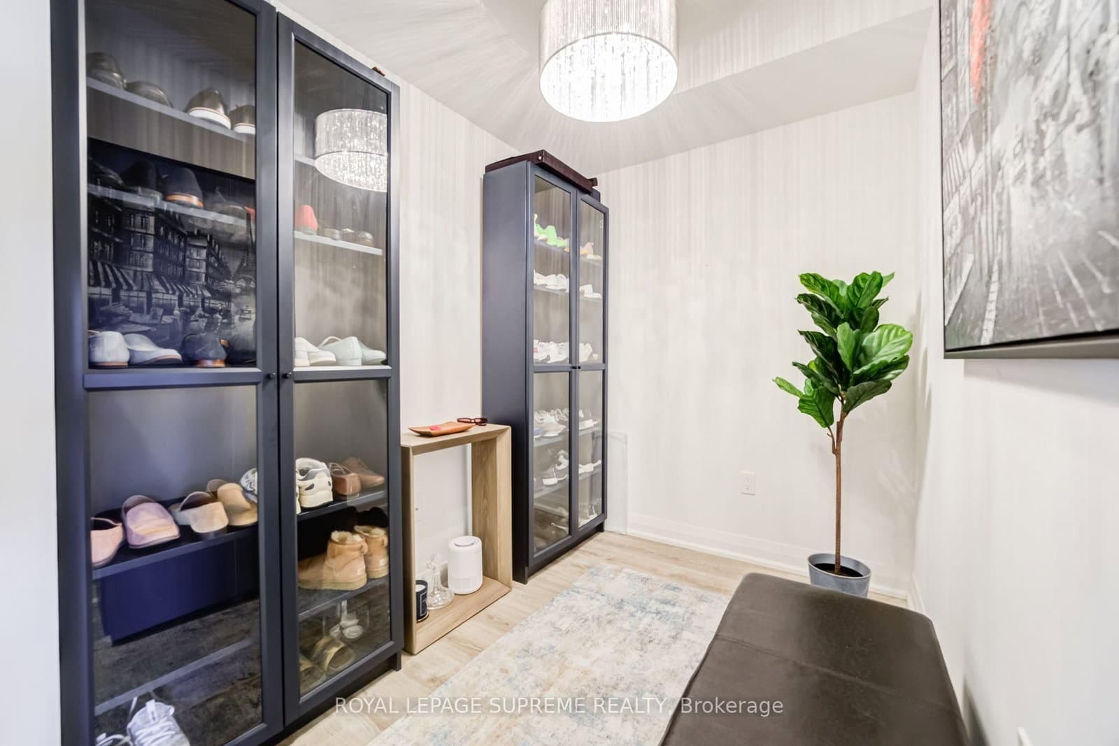 10 Gibbs Road, Unit 414 thumbnail 6