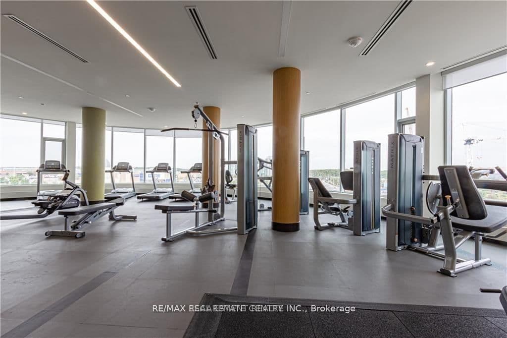 2520 Eglinton Avenue W, Unit 403 thumbnail 21