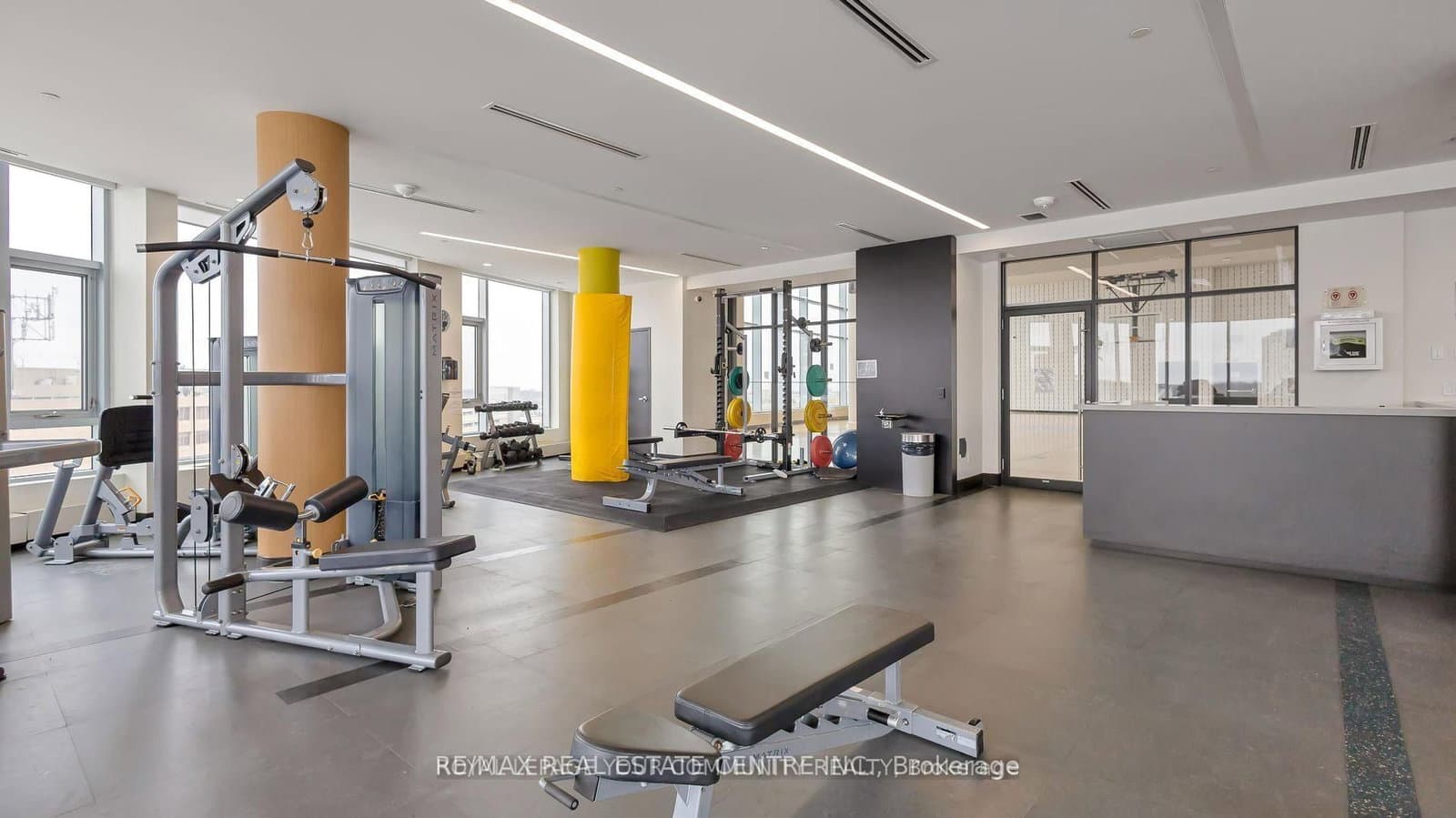 2520 Eglinton Avenue W, Unit 403 thumbnail 22