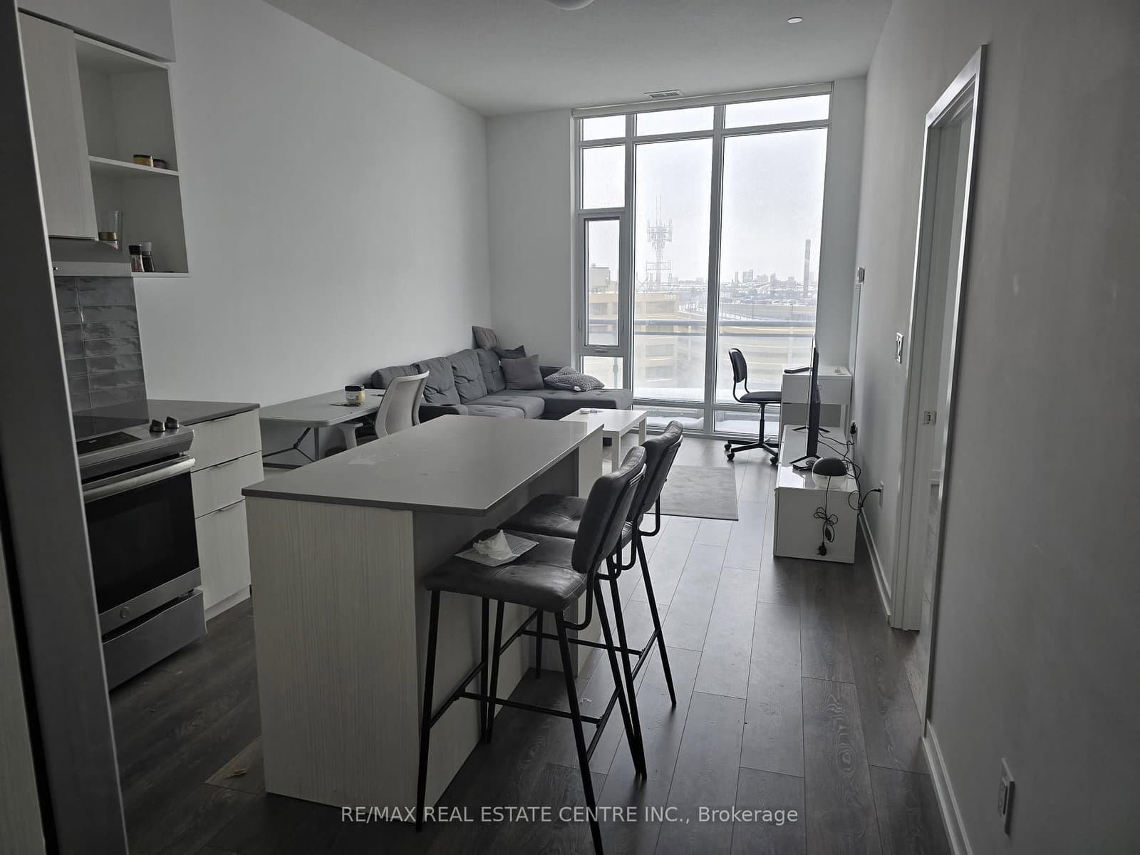 2520 Eglinton Avenue W, Unit 403 thumbnail 5